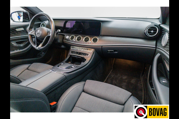 Mercedes-Benz E-Klasse 300 e 4MATIC AMG Line | Pano | Burmester | 360 Camera | Widescreen Apple carplay / Android auto, Sfeerverlichting