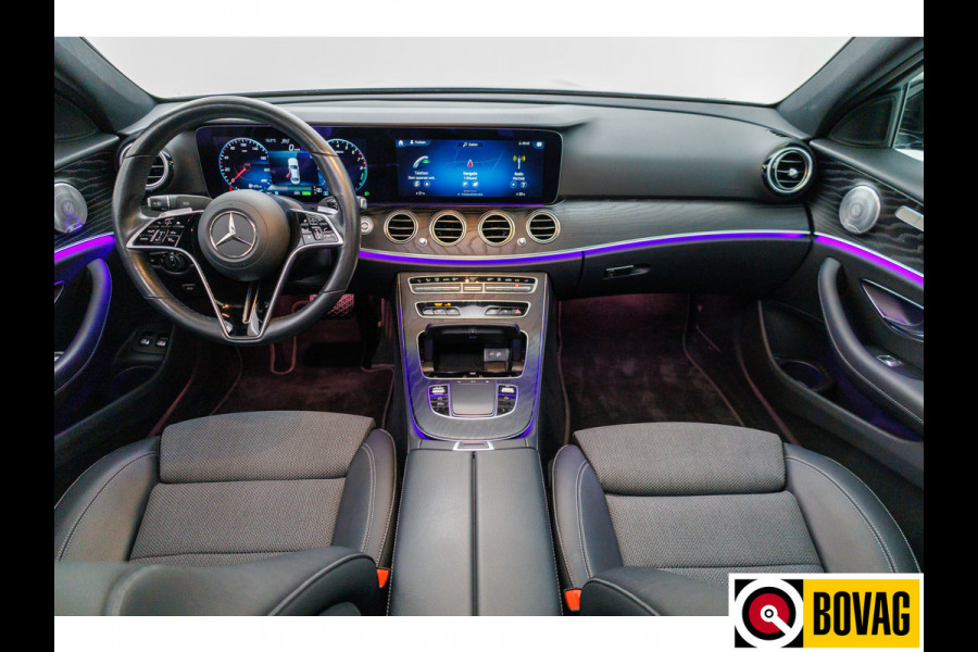 Mercedes-Benz E-Klasse 300 e 4MATIC AMG Line | Pano | Burmester | 360 Camera | Widescreen Apple carplay / Android auto, Sfeerverlichting