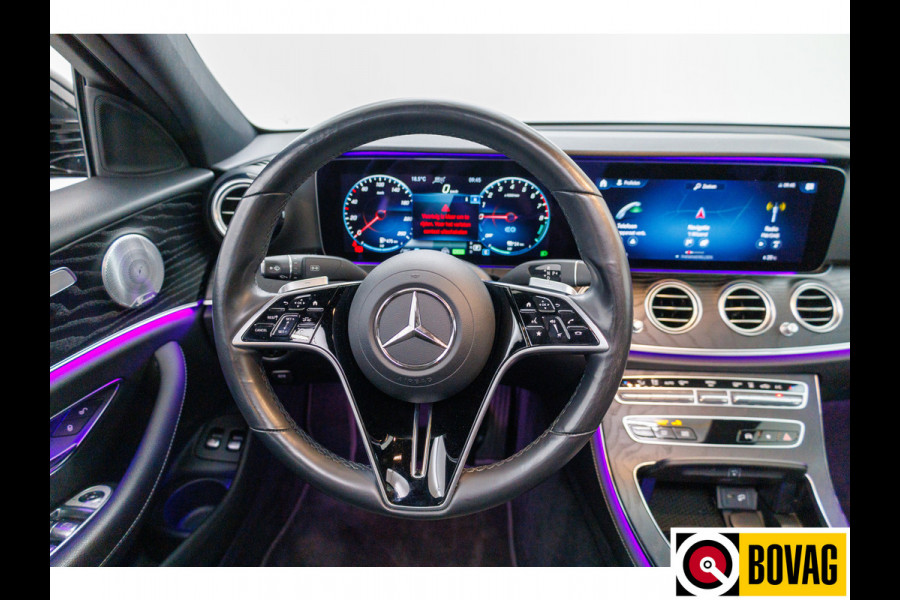 Mercedes-Benz E-Klasse 300 e 4MATIC AMG Line | Pano | Burmester | 360 Camera | Widescreen Apple carplay / Android auto, Sfeerverlichting
