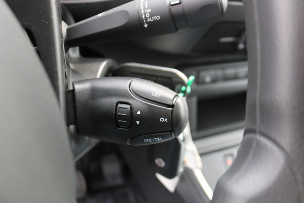 Fiat E-Scudo L3 H1 75 kWh Airco Navigatie Camera 2x Schuifdeur
