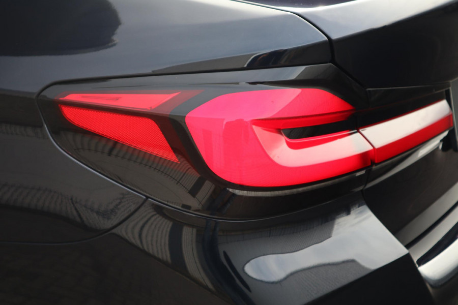BMW 5 Serie 530e M-Sport High Executive | Comfortleder + Memory | Schuifdak | Elektr. Trekhaak
