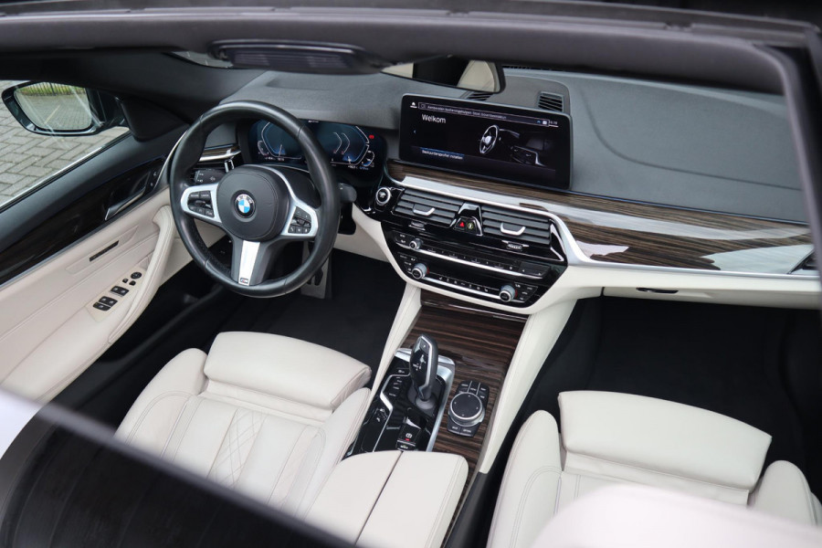 BMW 5 Serie 530e M-Sport High Executive | Comfortleder + Memory | Schuifdak | Elektr. Trekhaak