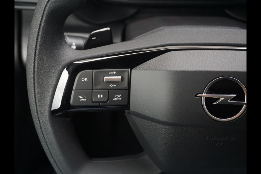Opel Combo Electric L2 50kWh | 0% rente | Apple Carplay | camera | betimmering | rijklaarprijs