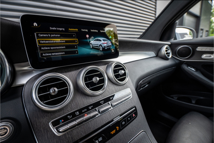 Mercedes-Benz GLC Coupé 300e 4MATIC AMG-Line 21'' - Nightpakket - Schuifdak