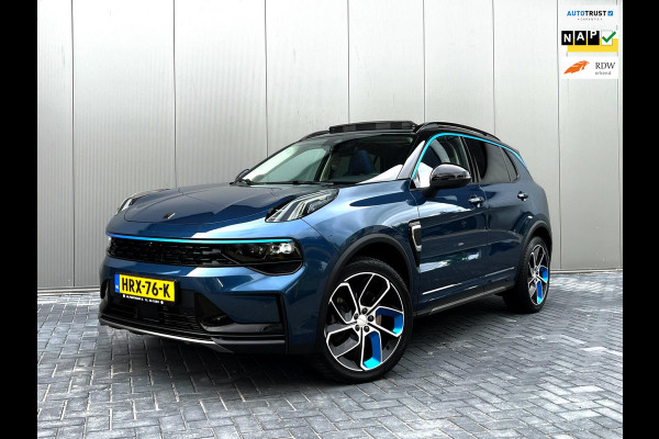 Lynk & Co 01 1.5 Plug-In Hybrid|2022|PANORAMADAK|Carplay