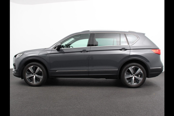 Seat Tarraco 1.4 TSI 245pk e-Hybrid Automaat PHEV Xcellence Navigatie Climate Control Adaptive Cruise Control Camera Afneembare Trekhaak Led Dab Parkeer sensoren