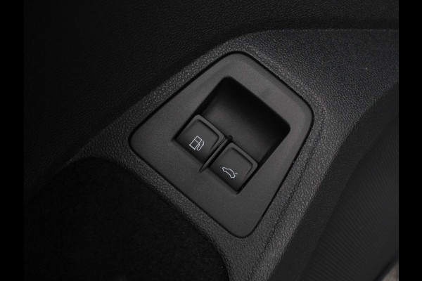Seat Tarraco 1.4 TSI 245pk e-Hybrid Automaat PHEV Xcellence Navigatie Climate Control Adaptive Cruise Control Camera Afneembare Trekhaak Led Dab Parkeer sensoren