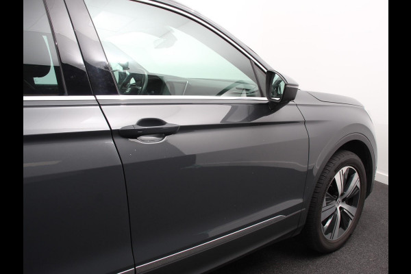 Seat Tarraco 1.4 TSI 245pk e-Hybrid Automaat PHEV Xcellence Navigatie Climate Control Adaptive Cruise Control Camera Afneembare Trekhaak Led Dab Parkeer sensoren