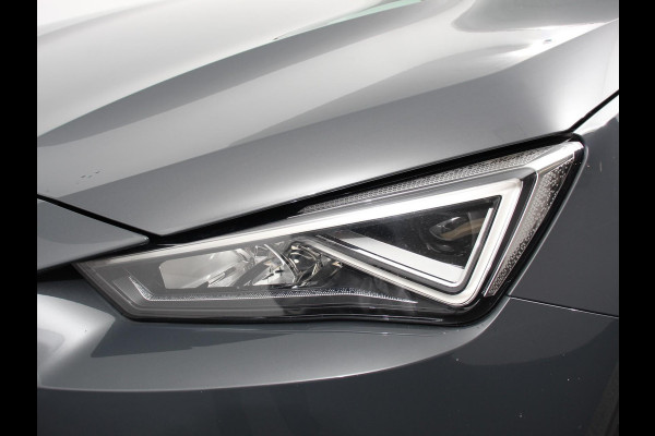 Seat Tarraco 1.4 TSI 245pk e-Hybrid Automaat PHEV Xcellence Navigatie Climate Control Adaptive Cruise Control Camera Afneembare Trekhaak Led Dab Parkeer sensoren