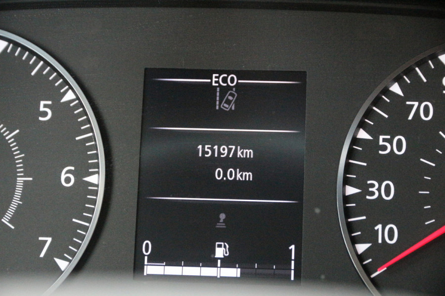 Renault Master 2.3 DCI 135 | L2H2 | 15.000KM | Camera | Cruise | Clima..
