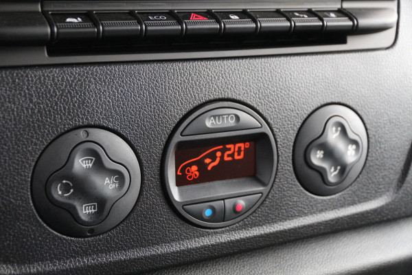 Renault Master 2.3 DCI 135 | L2H2 | 15.000KM | Camera | Cruise | Clima..