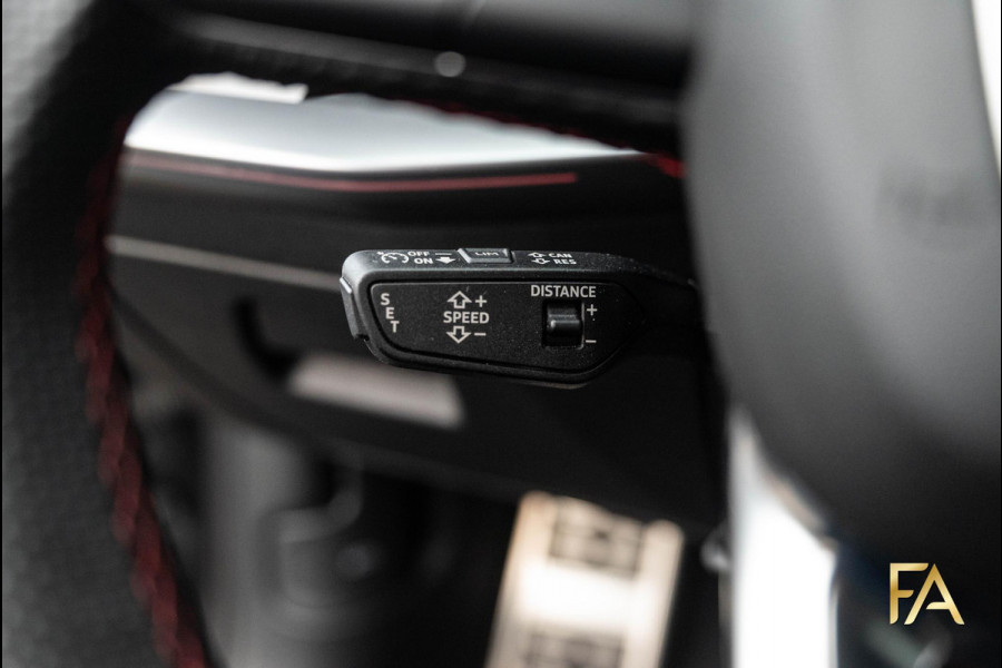 Audi A3 Sportback 45 TFSI e S edition Competition Panodak|RS Seats|MatrixLED|B&O