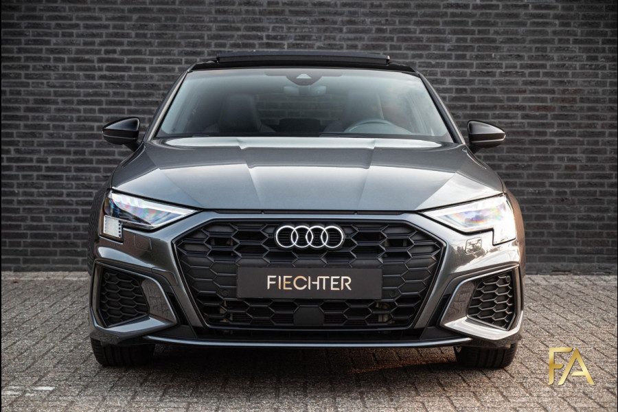 Audi A3 Sportback 45 TFSI e S edition Competition Panodak|RS Seats|MatrixLED|B&O