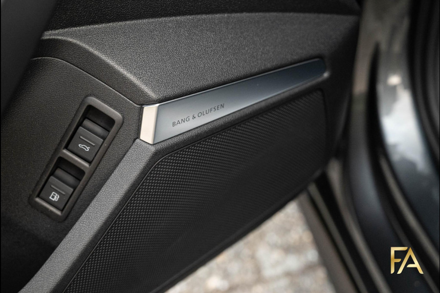 Audi A3 Sportback 45 TFSI e S edition Competition Panodak|RS Seats|MatrixLED|B&O
