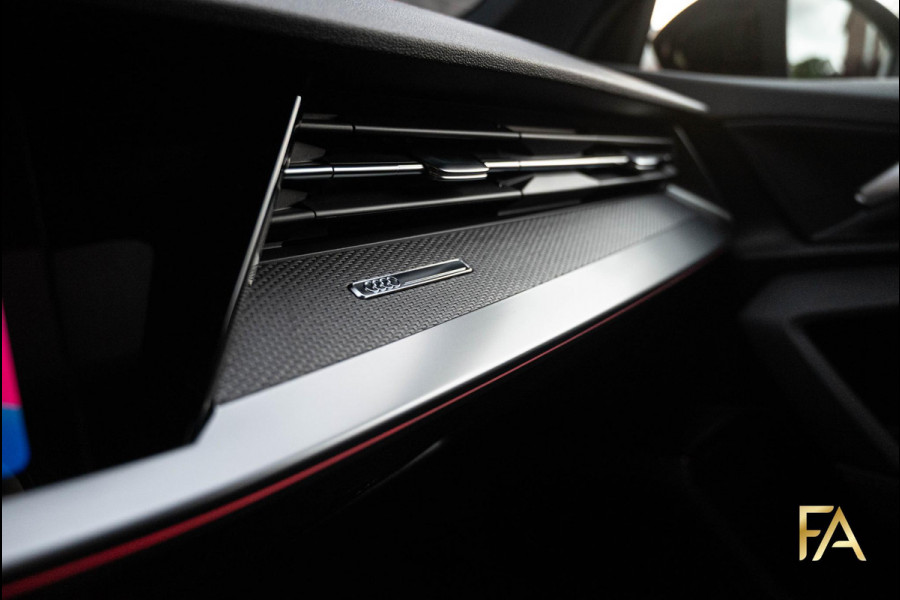 Audi A3 Sportback 45 TFSI e S edition Competition Panodak|RS Seats|MatrixLED|B&O