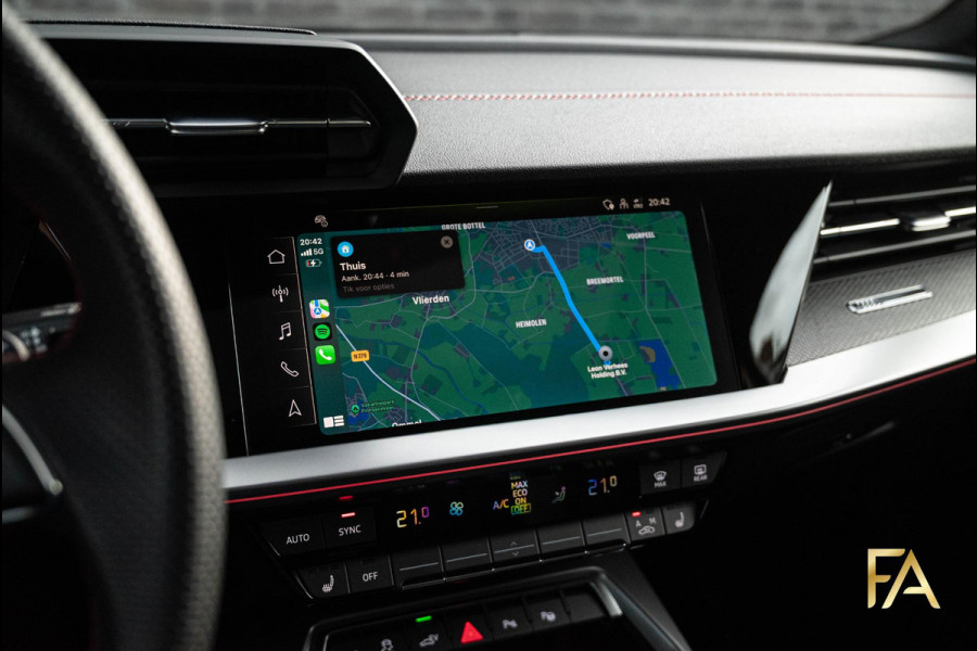 Audi A3 Sportback 45 TFSI e S edition Competition Panodak|RS Seats|MatrixLED|B&O