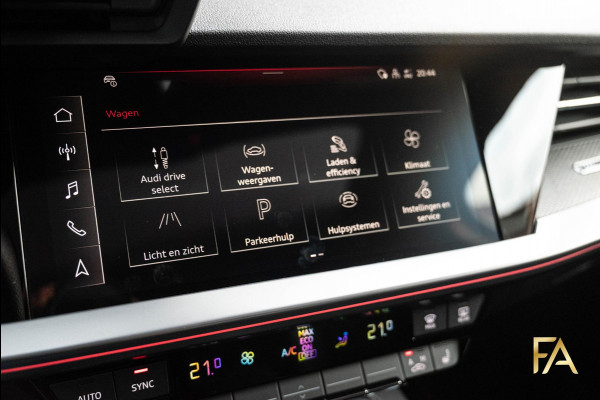 Audi A3 Sportback 45 TFSI e S edition Competition Panodak|RS Seats|MatrixLED|B&O