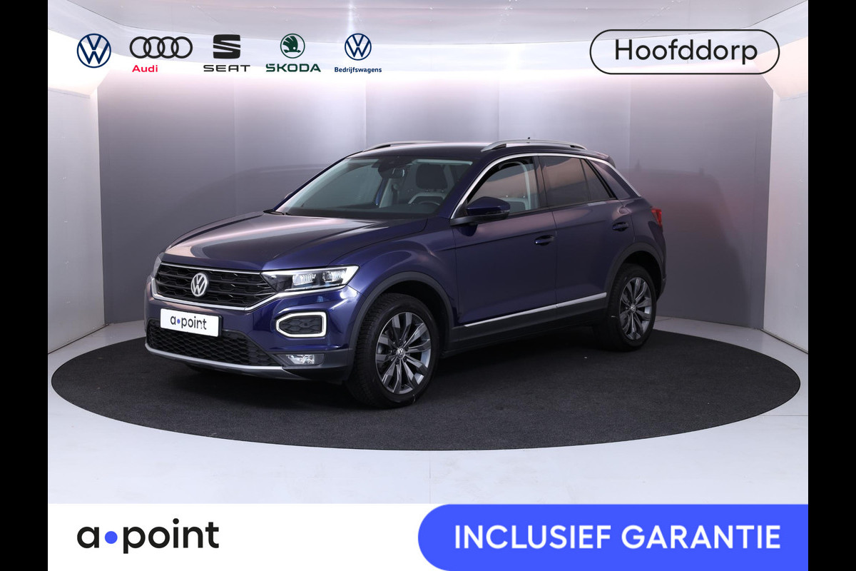 Volkswagen T-Roc 1.5 TSI Sport 150 pk Automaat (DSG) | Navigatie | Parkeersensoren | Achteruitrijcamera | Adaptieve cruise control | LED koplampen | Volkswagen T-Roc 1.5 TSI Sport 150 pk Automaat (DSG) | Navigatie | Parkeersensoren | Achteruitrijcamera | Adaptieve cruise control | LED koplampen |