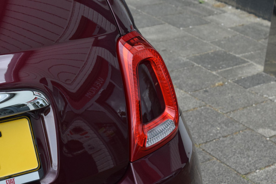 Fiat 500 80pk Lounge|16"|Open dak|PDC|Nav|Clima