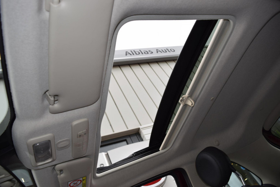 Fiat 500 80pk Lounge|16"|Open dak|PDC|Nav|Clima