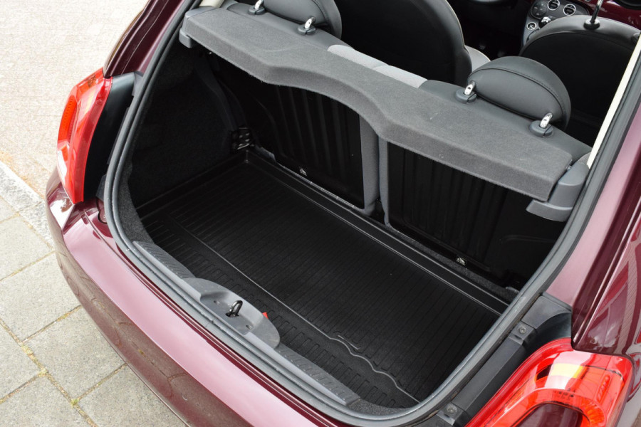 Fiat 500 80pk Lounge|16"|Open dak|PDC|Nav|Clima