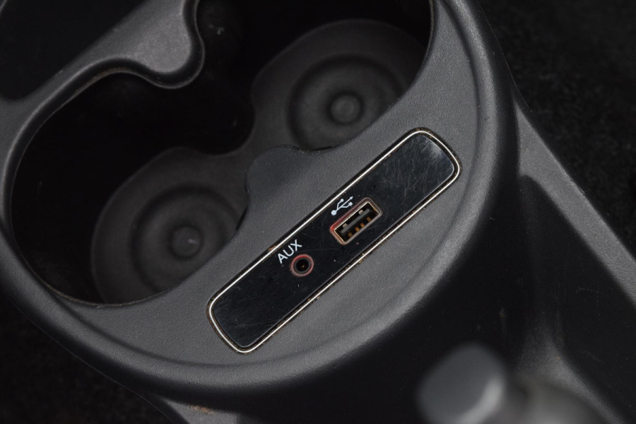 Fiat 500 80pk Lounge|16"|Open dak|PDC|Nav|Clima