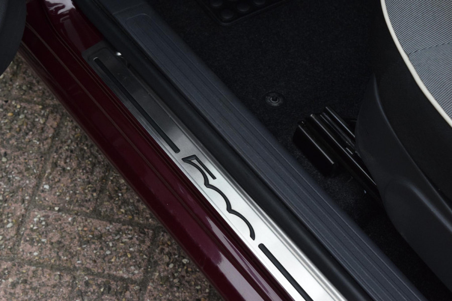 Fiat 500 80pk Lounge|16"|Open dak|PDC|Nav|Clima