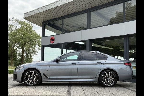 BMW 5 Serie 520e Aut. Hybrid M-Sport | Navi | BMW Laser Led | Alcantara Interieur |