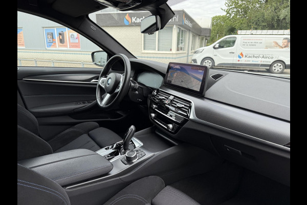 BMW 5 Serie 520e Aut. Hybrid M-Sport | Navi | BMW Laser Led | Alcantara Interieur |