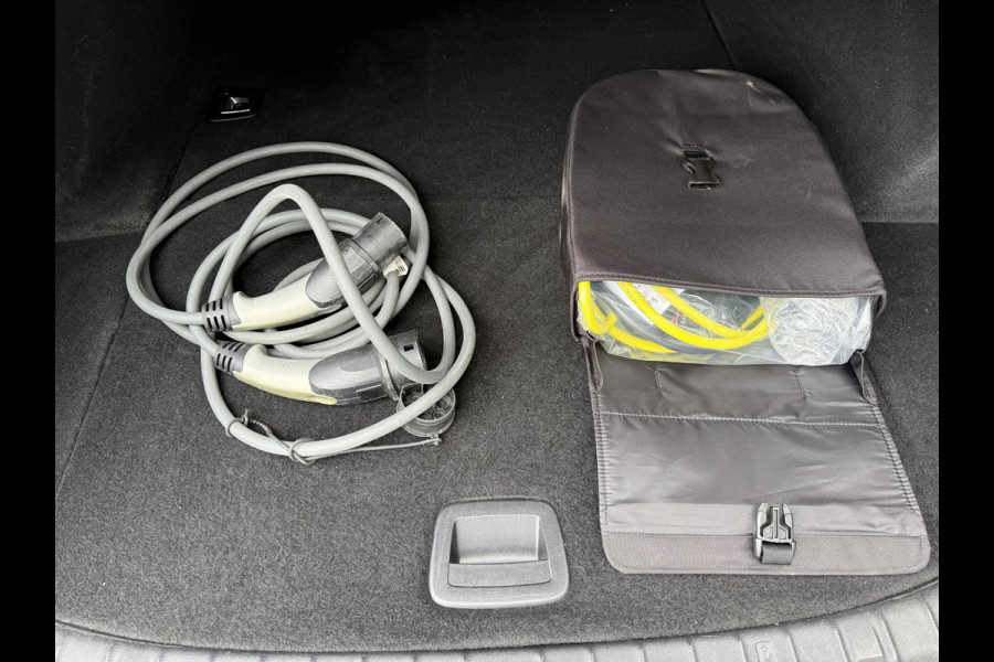 BMW 5 Serie 520e Aut. Hybrid M-Sport | Navi | BMW Laser Led | Alcantara Interieur |