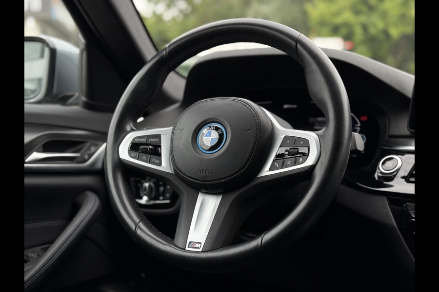 BMW 5 Serie 520e Aut. Hybrid M-Sport | Navi | BMW Laser Led | Alcantara Interieur |