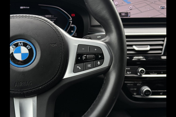 BMW 5 Serie 520e Aut. Hybrid M-Sport | Navi | BMW Laser Led | Alcantara Interieur |