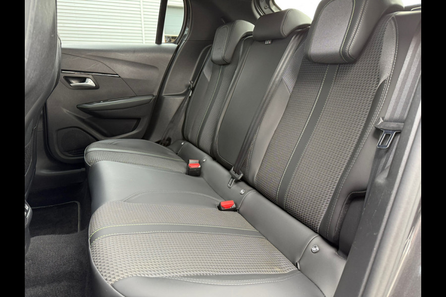 Peugeot 208 1.2 Turbo GT - Navi - Climate - Parkeerhulp - Org.NL