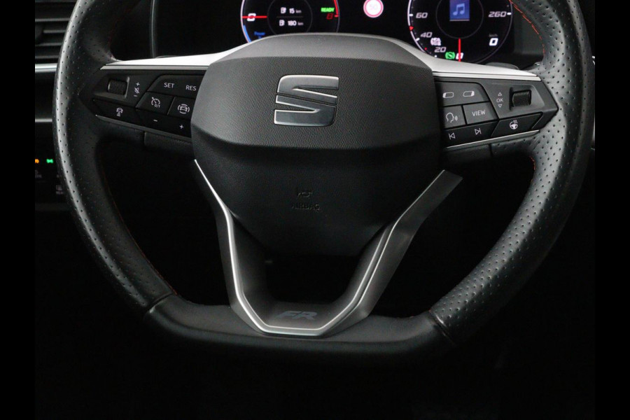 Seat Leon 1.4 eHybrid PHEV FR | Stoel & stuurverwarming | Camera | Adaptive cruise | Carplay | Keyless | Sfeerverlichting | Memory | Half leder | Navigatie | Full LED