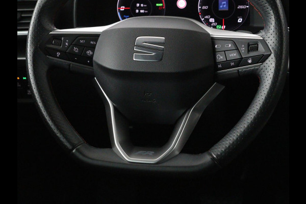 Seat Leon 1.4 eHybrid PHEV FR | Stoel & stuurverwarming | Camera | Adaptive cruise | Carplay | Keyless | Sfeerverlichting | Memory | Half leder | Navigatie | Full LED