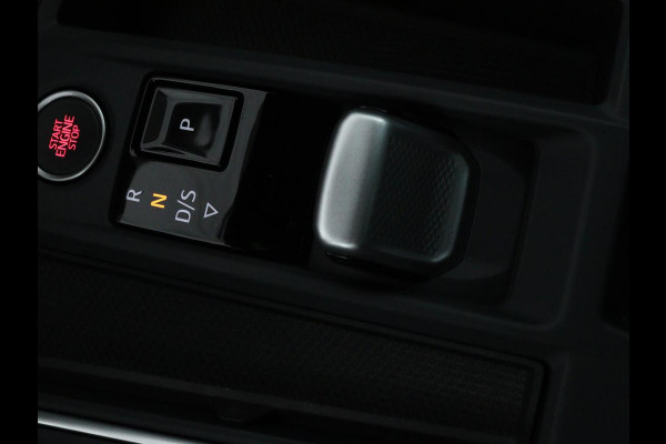 Seat Leon 1.4 eHybrid PHEV FR | Stoel & stuurverwarming | Camera | Adaptive cruise | Carplay | Keyless | Sfeerverlichting | Memory | Half leder | Navigatie | Full LED
