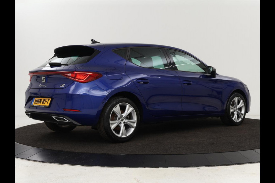 Seat Leon 1.4 eHybrid PHEV FR | Stoel & stuurverwarming | Camera | Adaptive cruise | Carplay | Keyless | Sfeerverlichting | Memory | Half leder | Navigatie | Full LED