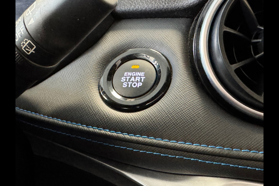 Seres 3 52kWh AUT. PANORAMADAK CAMERA 360° KEYLESS NAVIGATIE DRIVING ASSISTANCE LEDER AIRCO PDC USB LANE ASSIST