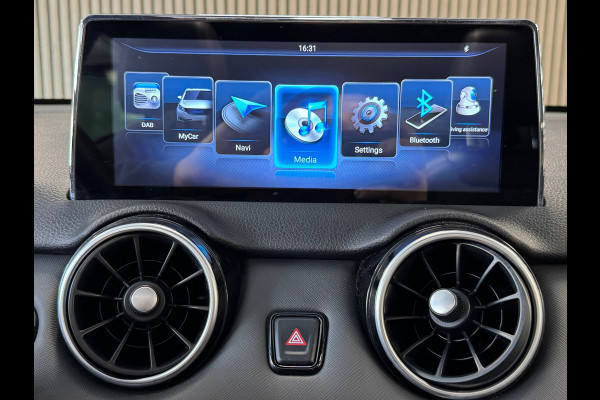 Seres 3 52kWh AUT. PANORAMADAK CAMERA 360° KEYLESS NAVIGATIE DRIVING ASSISTANCE LEDER AIRCO PDC USB LANE ASSIST