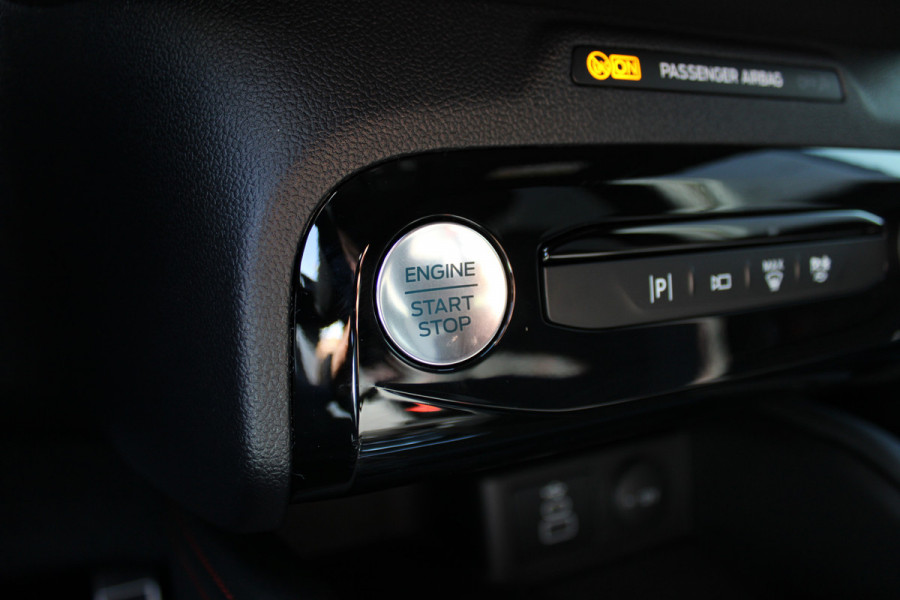 Ford Kuga 2.5 PHEV ST-Line X | Facelift | Technology Pack | Winterpack | AGR | Head-up | BLIS | Navigatie