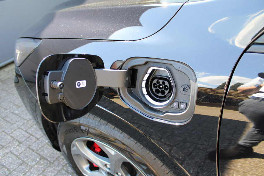 Ford Kuga 2.5 PHEV ST-Line X | Facelift | Technology Pack | Winterpack | AGR | Head-up | BLIS | Navigatie