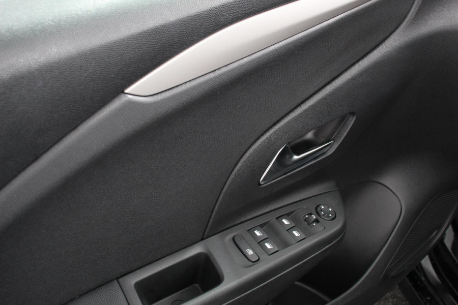 Opel Corsa 1.2 101pk Automaat Edition | Navigatie | Apple Carplay/Android | Airco | Camera | Parkeer sensoren | Dab | Cruise Control | Stoelverwarming |