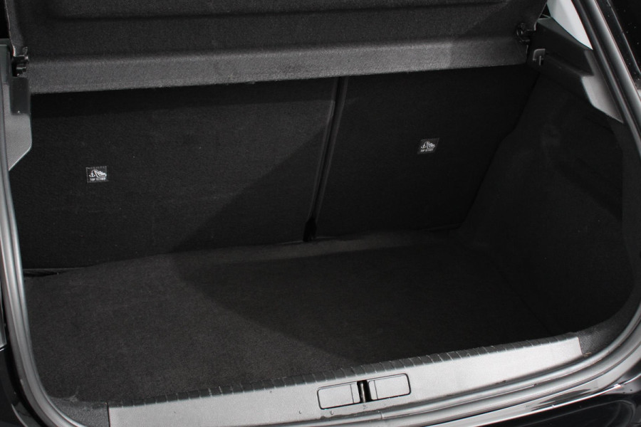 Opel Corsa 1.2 101pk Automaat Edition | Navigatie | Apple Carplay/Android | Airco | Camera | Parkeer sensoren | Dab | Cruise Control | Stoelverwarming |