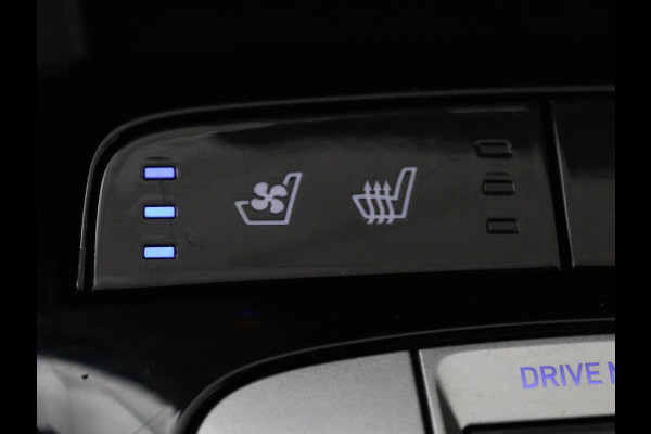 Hyundai Tucson 1.6 T-GDI HEV Premium | Leder | Stoelventilatie | Adaptive cruise | 360 camera | Carplay | Stuurverwarming | Memory | Navigatie | Full LED