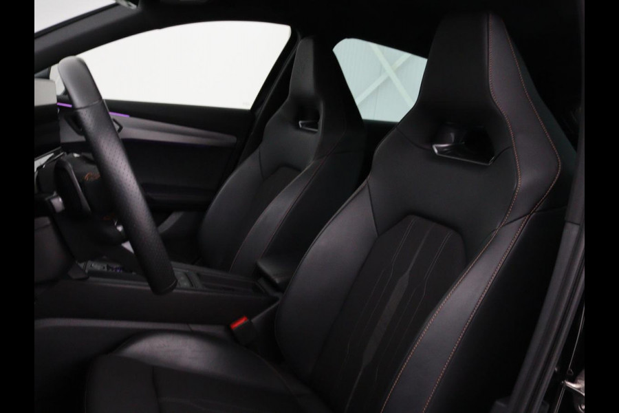 CUPRA Formentor 1.4 e-Hybrid VZ | 245pk | Stoel & stuurverwarming | Carplay | Camera | Adaptive cruise | Navigatie | Memory | Sfeerverlichting | PHEV
