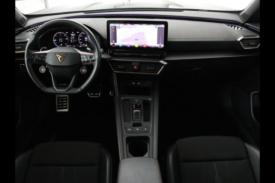 CUPRA Formentor 1.4 e-Hybrid VZ | 245pk | Stoel & stuurverwarming | Carplay | Camera | Adaptive cruise | Navigatie | Memory | Sfeerverlichting | PHEV