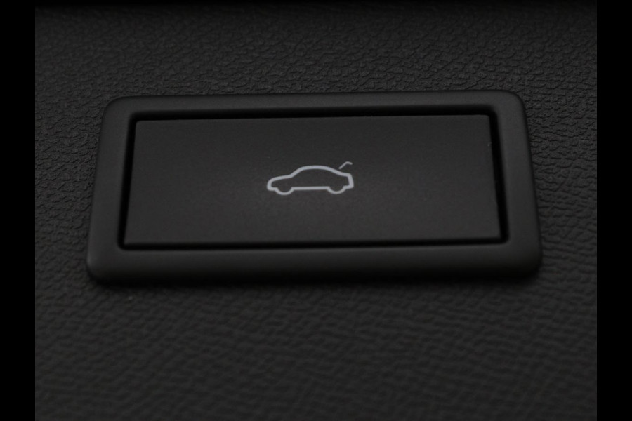CUPRA Formentor 1.4 e-Hybrid VZ | 245pk | Stoel & stuurverwarming | Carplay | Camera | Adaptive cruise | Navigatie | Memory | Sfeerverlichting | PHEV