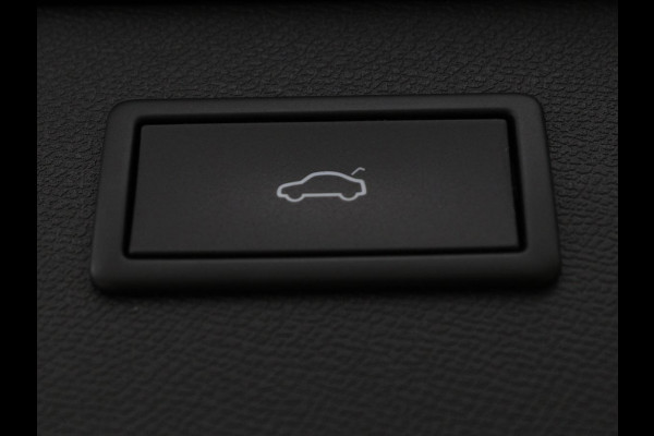 CUPRA Formentor 1.4 e-Hybrid VZ | 245pk | Stoel & stuurverwarming | Carplay | Camera | Adaptive cruise | Navigatie | Memory | Sfeerverlichting | PHEV