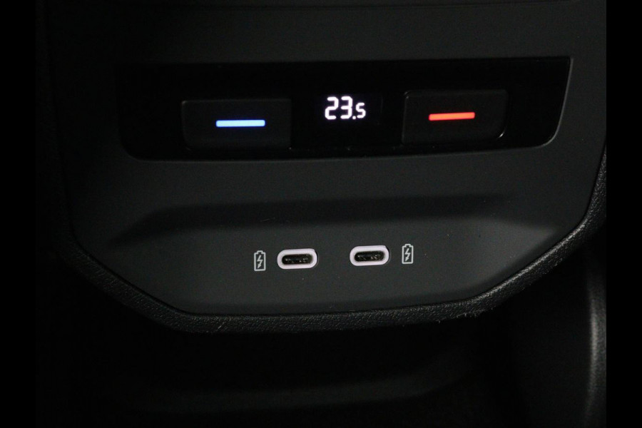 CUPRA Formentor 1.4 e-Hybrid VZ | 245pk | Stoel & stuurverwarming | Carplay | Camera | Adaptive cruise | Navigatie | Memory | Sfeerverlichting | PHEV