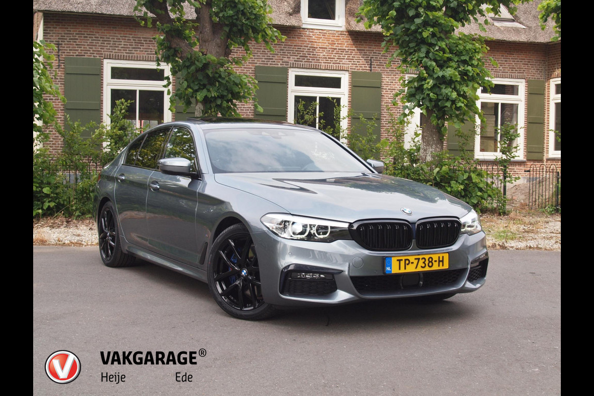 BMW 5 Serie 530e iPerformance Executive | M-Pakket | Schuifdak | Camera | Dealer Onderhouden | NL-Auto | BMW 5 Serie 530e iPerformance Executive | M-Pakket | Schuifdak | Camera | Dealer Onderhouden | NL-Auto |